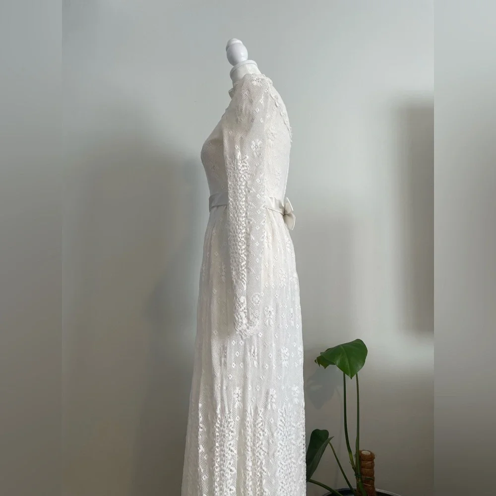 Vintage 60s/70s Prairie/Cottagecore/Boho High Neck Wedding/Formal Maxi Dress - Picture 9 of 9